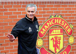 Mourinho ngông nghênh: Tôi muốn có tất cả mọi thứ với Man Utd