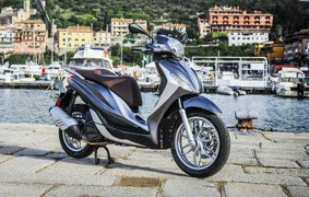 Piaggio Medley S 150 có gì nổi bật để cạnh tranh với SH 150i?