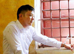 Khởi tố tài xế sát hại nữ giám thị trên taxi