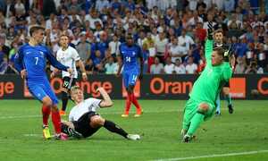 Antoine Griezmann lần thứ 2 sút tung lưới Neuer