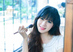 Mang thai lần 4, Minh Hà vẫn giữ nhan sắc hot girl đáng ghen tị