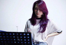 Mỹ Tâm trẻ trung như tuổi đôi mươi ở đời thường