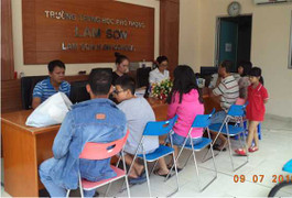 Cuộc đua 'nóng' vào lớp 10 ngoài công lập tại TP.HCM năm 2016