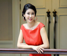 Hà Kiều Anh ngồi ghế giám khảo bán kết phía Nam Hoa hậu Bản sắc Việt toàn cầu