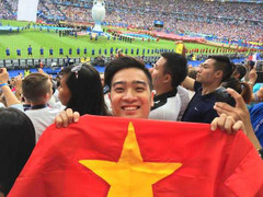 Slim V và bạn gái mang cờ Việt Nam đến chung kết Euro 2016