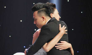 Trấn Thành bất ngờ được thí sinh Hoa hậu Việt Nam 2016 tỏ tình