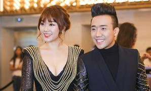 Trấn Thành cầu hôn Hari Won: Cư dân mạng 'bóc mẽ' màn PR lộ liễu