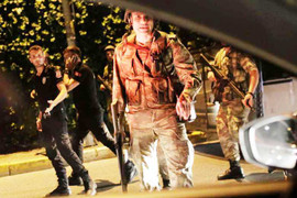 Đảo chính Thổ Nhĩ Kỳ khi đoàn Việt Nam đang đóng góp kịch tính tại Hội nghị Unesco ở Istanbul