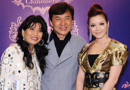 Lý Nhã Kỳ phản đối đường lưỡi bò, sẵn sàng từ bỏ cha mẹ nuôi tỉ phú Trung Quốc