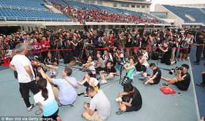 Manchester United tận cùng khổ sở trên đất Trung Quốc