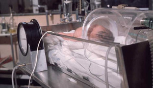 Bị tiếp nhầm khí gây cười thay vì oxy, trẻ sơ sinh thiệt mạng