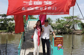 Công Vinh, Thủy Tiên xây cầu cho trẻ em nghèo đi học