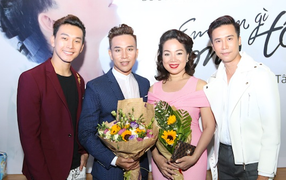 'Mỹ nam 18+' Hoàng Kỳ Nam đến chúc mừng Huỳnh Tân ra mắt album đầu tay