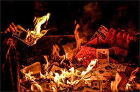 Nghe chuyên gia lý giải về những kiêng kỵ trong tháng 'cô hồn'