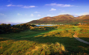 Mê mẩn Royal County Down Golf Club- một trong những sân golf lâu đời nhất Ireland