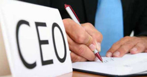 CEO ngân hàng nhận lương khủng hơn 8 tỷ đồng/năm