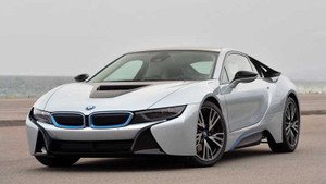 BMW i8 mới công suất 750 mã lực, vượt xa Lamborghini Aventador
