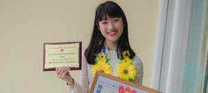 Nữ sinh xinh đẹp 'chém' 7 ngoại ngữ đỗ 2 trường 'top' tại Hà Nội