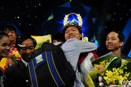 Bảng thành tích học tập đáng nể của nhà vô địch Olympia 2016