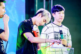 Sơn Tùng M-TP bị 'điện giật' vì nói dối fans