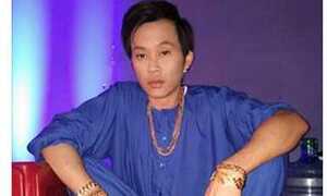 Hoài Linh khoe ảnh đeo chi chít vàng trên người