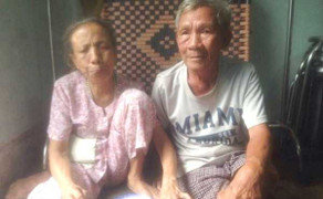 Chồng tàn tật nuôi vợ mù lòa, hai mảnh đời bất hạnh ấm áp bên nhau lúc 'gần đất xa trời'