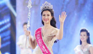 Clip phần thi ứng xử và khoảnh khắc đăng quang của Hoa hậu Đỗ Mỹ Linh