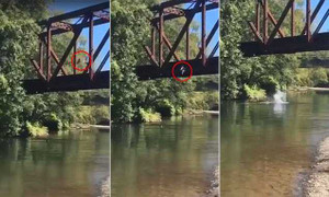 Clip sốc: Mẹ dửng dưng đứng nhìn con trai 4 tuổi bị gã đàn ông ném xuống sông