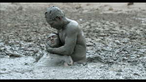 'Lạc giới' chính thức ra mắt trên 'rạp phim online'