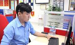 Một ngày 'nóng rẫy' ở đường dây nóng của thành ủy TP.HCM