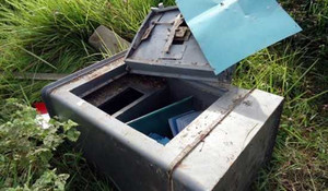 'Siêu trộm' khiêng két sắt của ngân hàng chính sách huyện