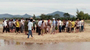 Thương tâm 3 học sinh tắm sông chết đuối sau lễ khai giảng