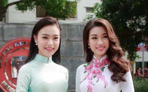 Hoa hậu Đỗ Mỹ Linh, người đẹp truyền thông Phùng Bảo Ngọc Vân về thăm trường