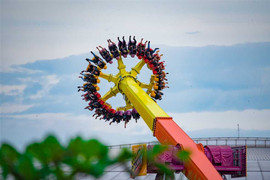 Cận cảnh Tháp rơi tự do cao nhất Việt Nam tại Asia Park