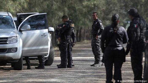 Tội phạm ma túy bắn rơi trực thăng cảnh sát, 4 người chết