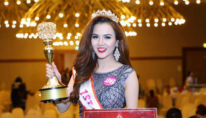 Ngọc Châm đăng quang Á hậu 1 Doanh nhân thế giới người Việt 2016