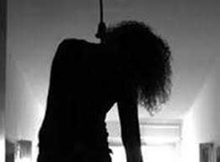 Bà chủ quán nhậu treo cổ tự tử