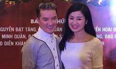 Mr Đàm tham dự lễ giỗ Tổ nghề cùng các nghệ sĩ phía Bắc