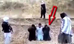 Hy hữu con tin cướp súng, tấn công khủng bố trước lúc hành quyết