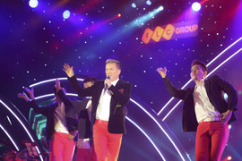 Đàm Vĩnh Hưng khiến khán giả mê đắm trong 'Biển tình' tại FLC Quy Nhơn