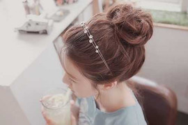 5 kiểu búi tóc xinh lung linh lại dễ làm cho bạn gái