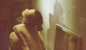 Bộ phim duy nhất tràn ngập cảnh nóng của Hoa hậu Phương Nga