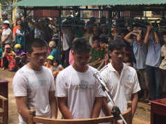 Vi phạm giao thông, chém trung uý công an nhập viện