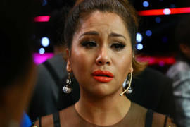 Minh Tuyết bật khóc khi tranh cãi nảy lửa với Noo Phước Thịnh