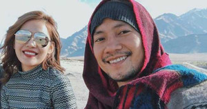 Chia tay Hari Won, Tiến Đạt và bạn gái hot girl đi du lịch nước ngoài