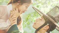 Cảnh lãng mạn tập 14 'Mây hoạ ánh trăng' (Moonlight Drawn By Clouds) đạt rating kỷ lục