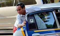 Tổng Cục trưởng Tổng Cục dự trữ Nhà nước: 'Đi làm bằng taxi vẫn là Thứ trưởng, có kém xuống đâu'