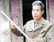 Nhân chứng sống và “chiếc gậy Trường Sơn” cuối cùng