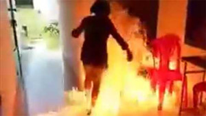 Phải xử lý hình sự người mua xăng, ép bé gái 13 tuổi đốt trường