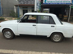 Sửng sốt ô tô Nga giá từ… 15 triệu đồng ở Việt Nam